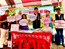 邀請松強里里長及民眾參與戶政業務宣導活動合影，現場氣氛溫馨熱絡
